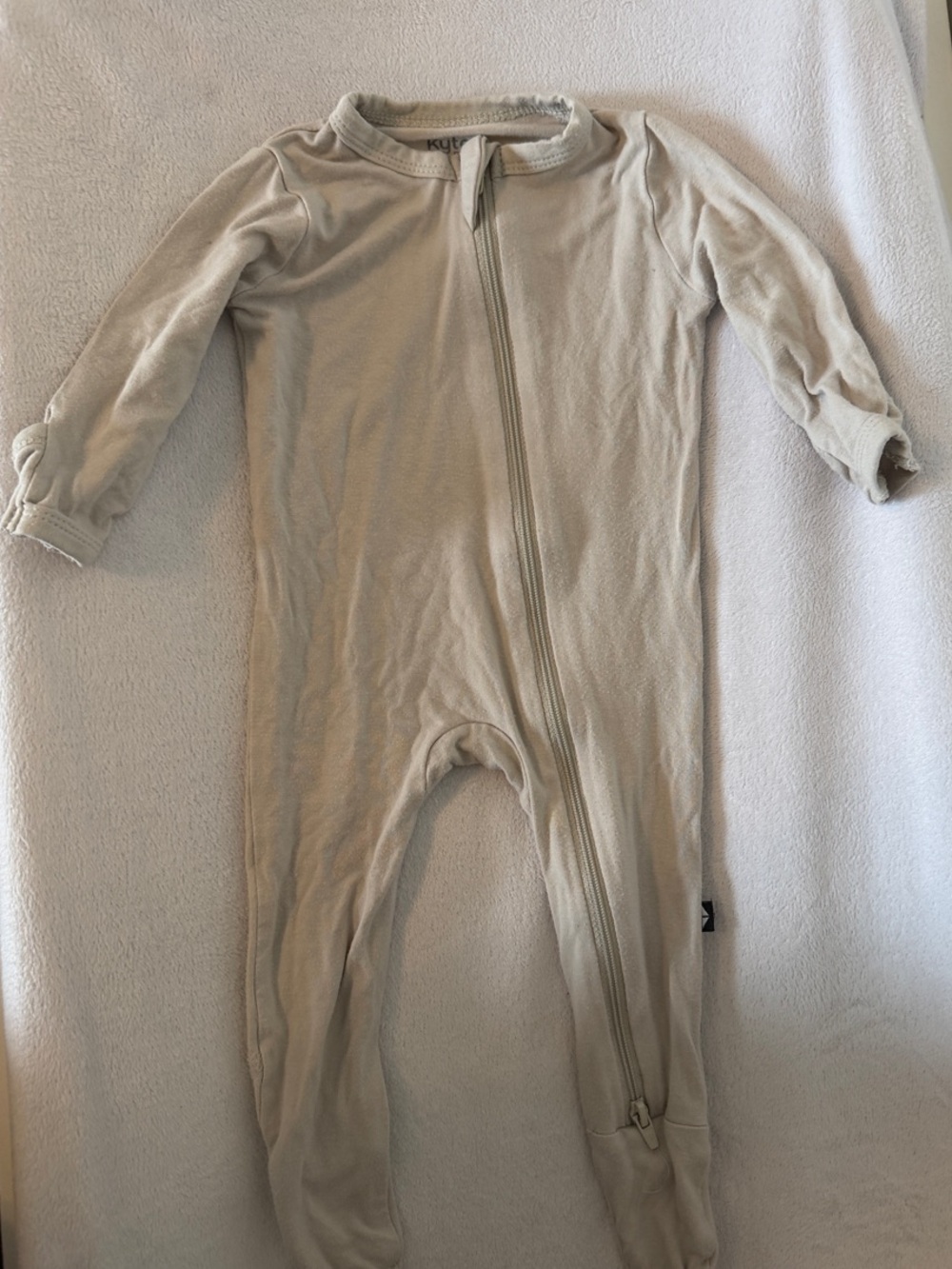 Kyte Baby Footed Baby One-Piece with Full Zipper